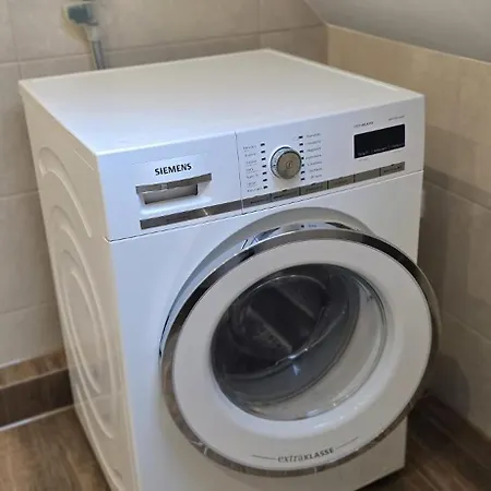 P & A * ゾルタウ