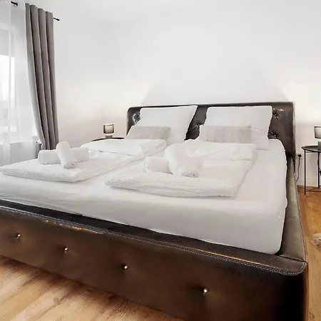 P&a Apartment